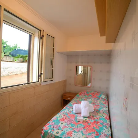 Apartament Felloniche On Seashore *